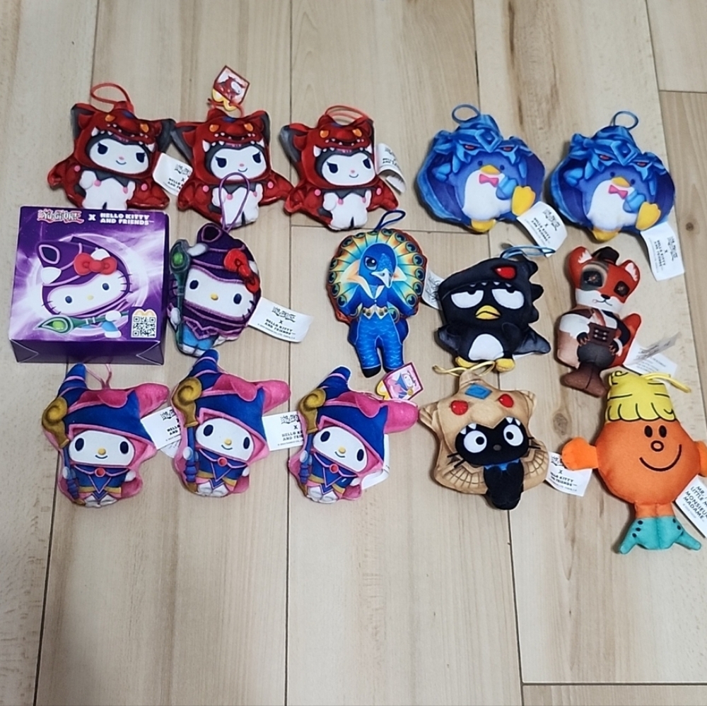 Hello kitty and friends and others total qty 18